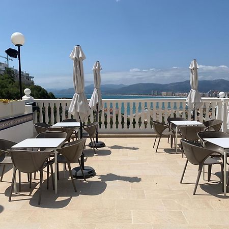 Royal Beach - Appartment With Sea View & Terrace 法罗德卡勒拉 外观 照片