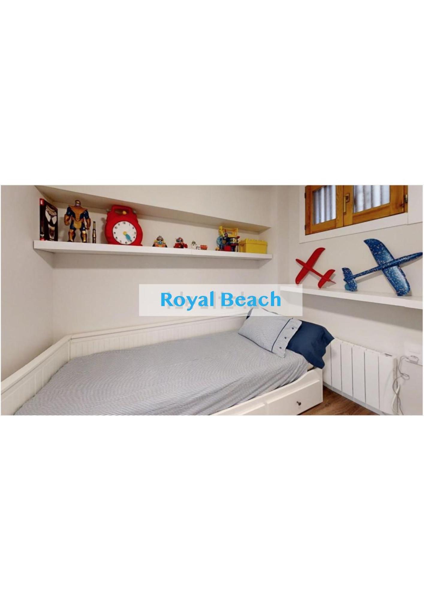 Royal Beach - Appartment With Sea View & Terrace 法罗德卡勒拉 外观 照片